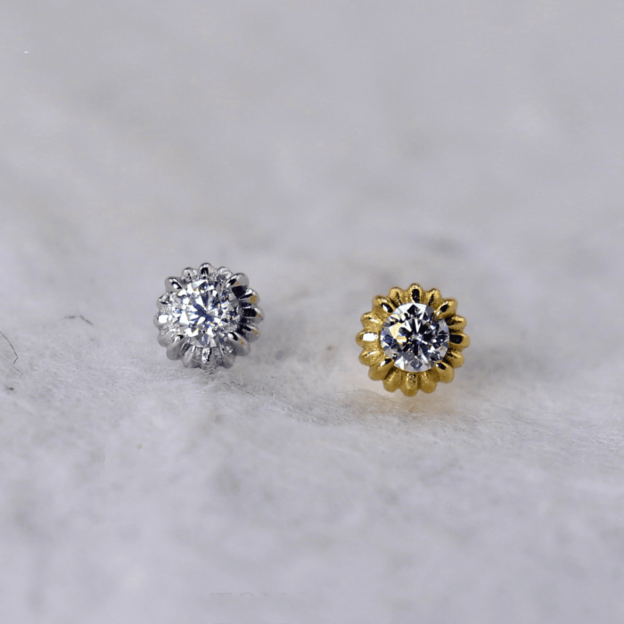 Premium Daisy Moissanite Earrings | 925 Silver with Exquisite Petal Detailing