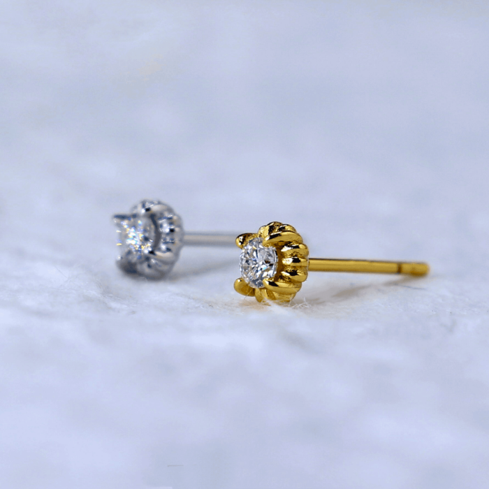 Premium Daisy Moissanite Earrings | 925 Silver with Exquisite Petal Detailing